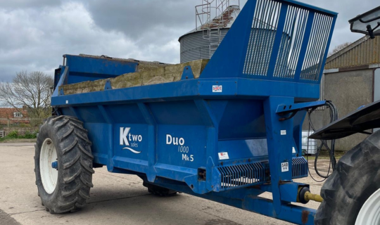 K Two 1000 Muck Spreader