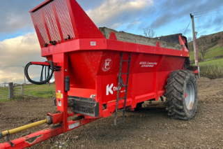 K Two 1000 Muck Spreader