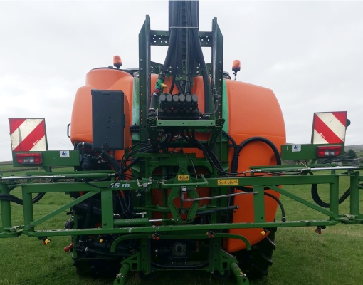 For sale: 2018 Amazon UF1201 sprayer